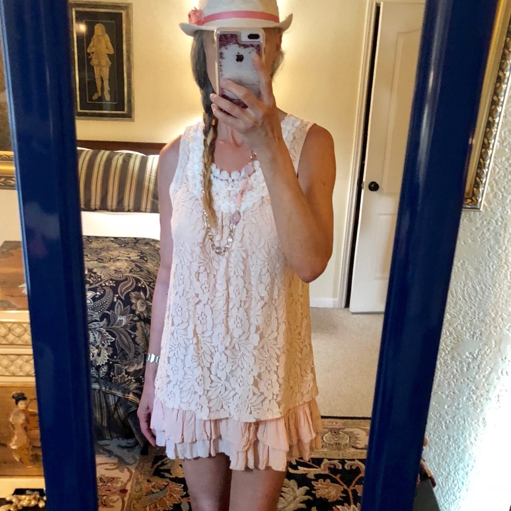 Mystree flirty girly pale peach dress or top, sz L